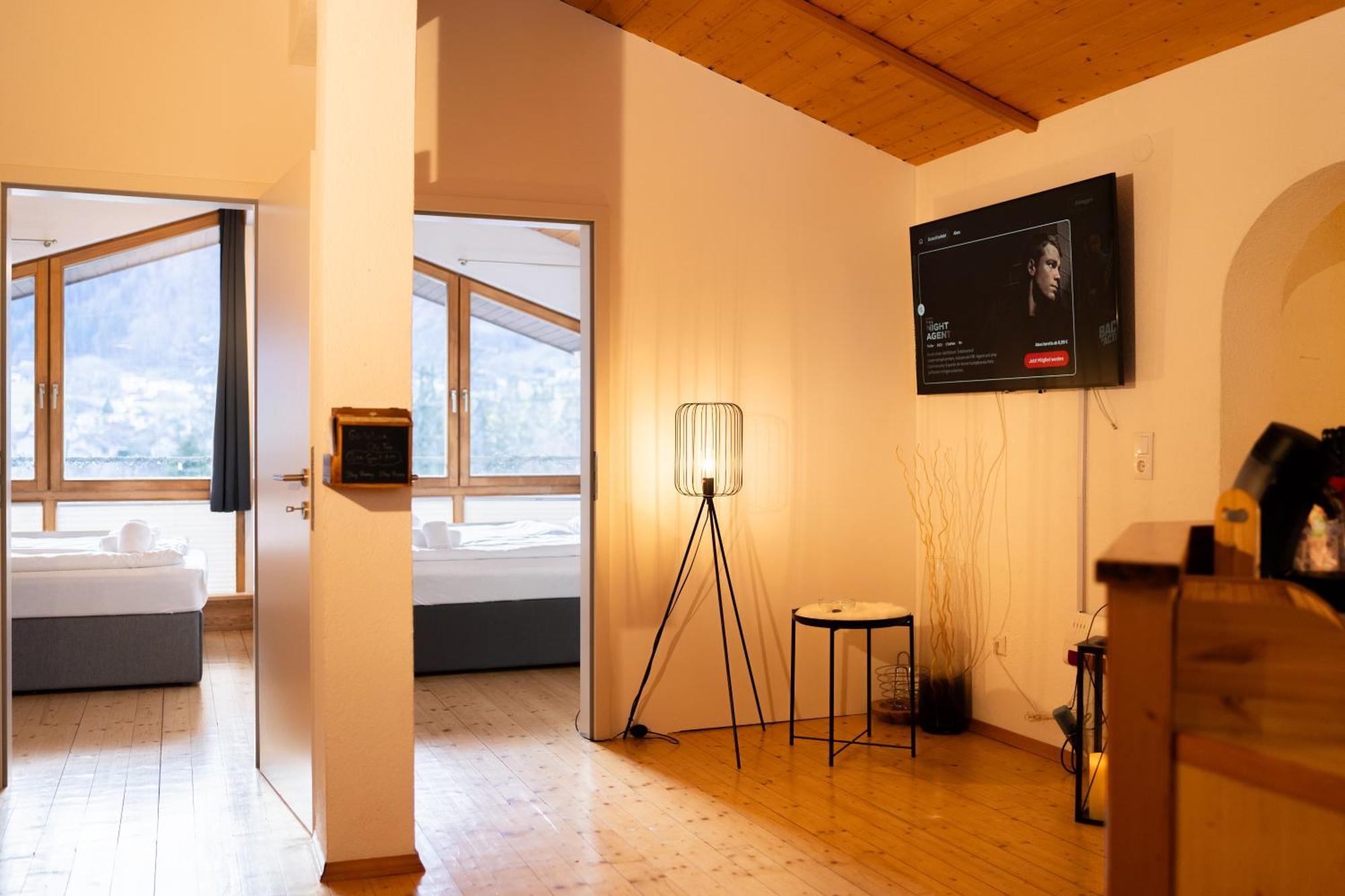 Homy Alpine Deluxe Chalet In St Anton Im Montafon Санкт-Антон-им-Монтафон Экстерьер фото