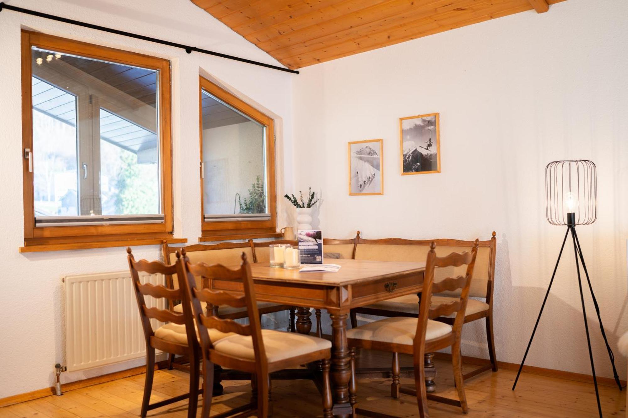 Homy Alpine Deluxe Chalet In St Anton Im Montafon Санкт-Антон-им-Монтафон Экстерьер фото