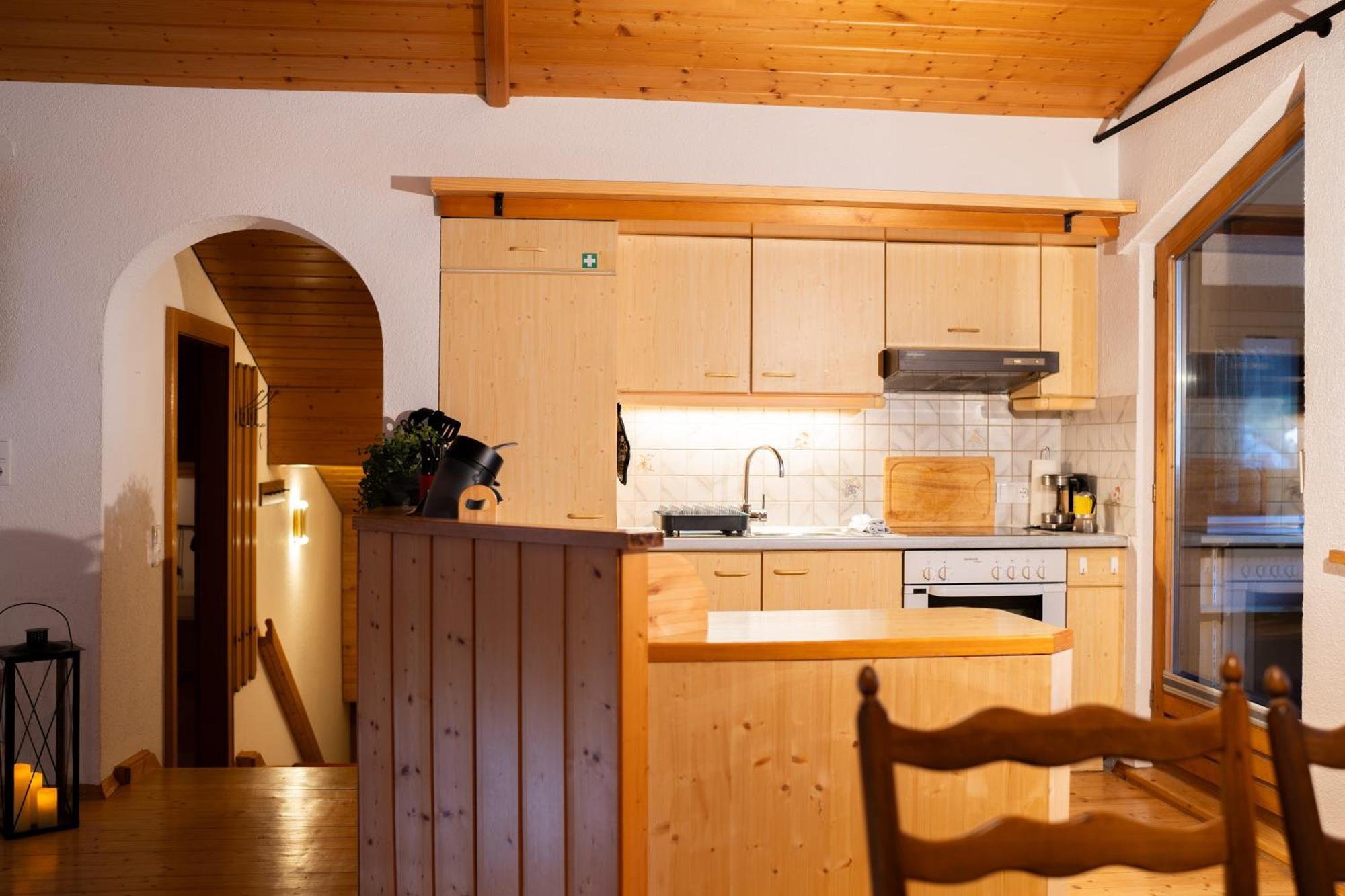 Homy Alpine Deluxe Chalet In St Anton Im Montafon Санкт-Антон-им-Монтафон Экстерьер фото